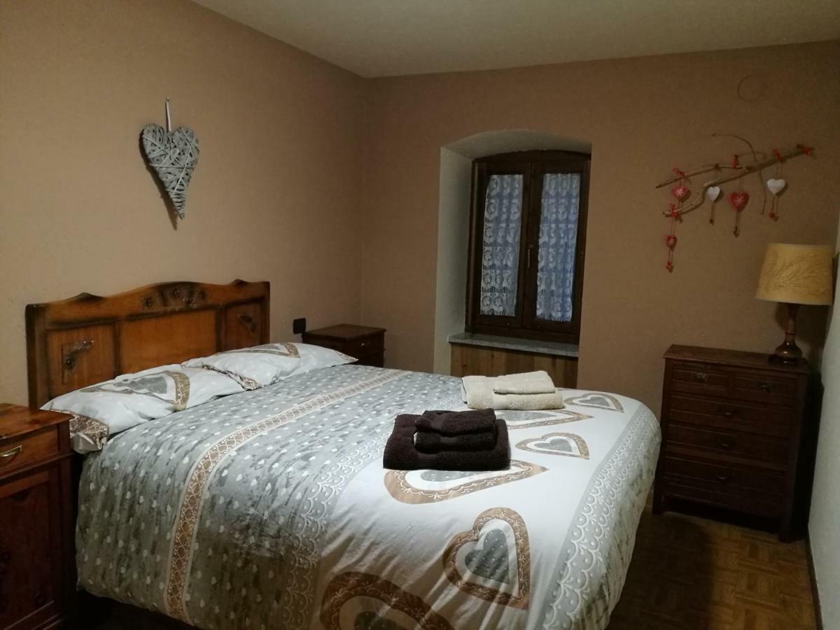 Casa Vacanza In Centro A Ла-Саль Экстерьер фото