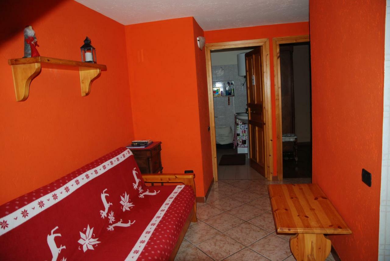 Casa Vacanza In Centro A Ла-Саль Экстерьер фото