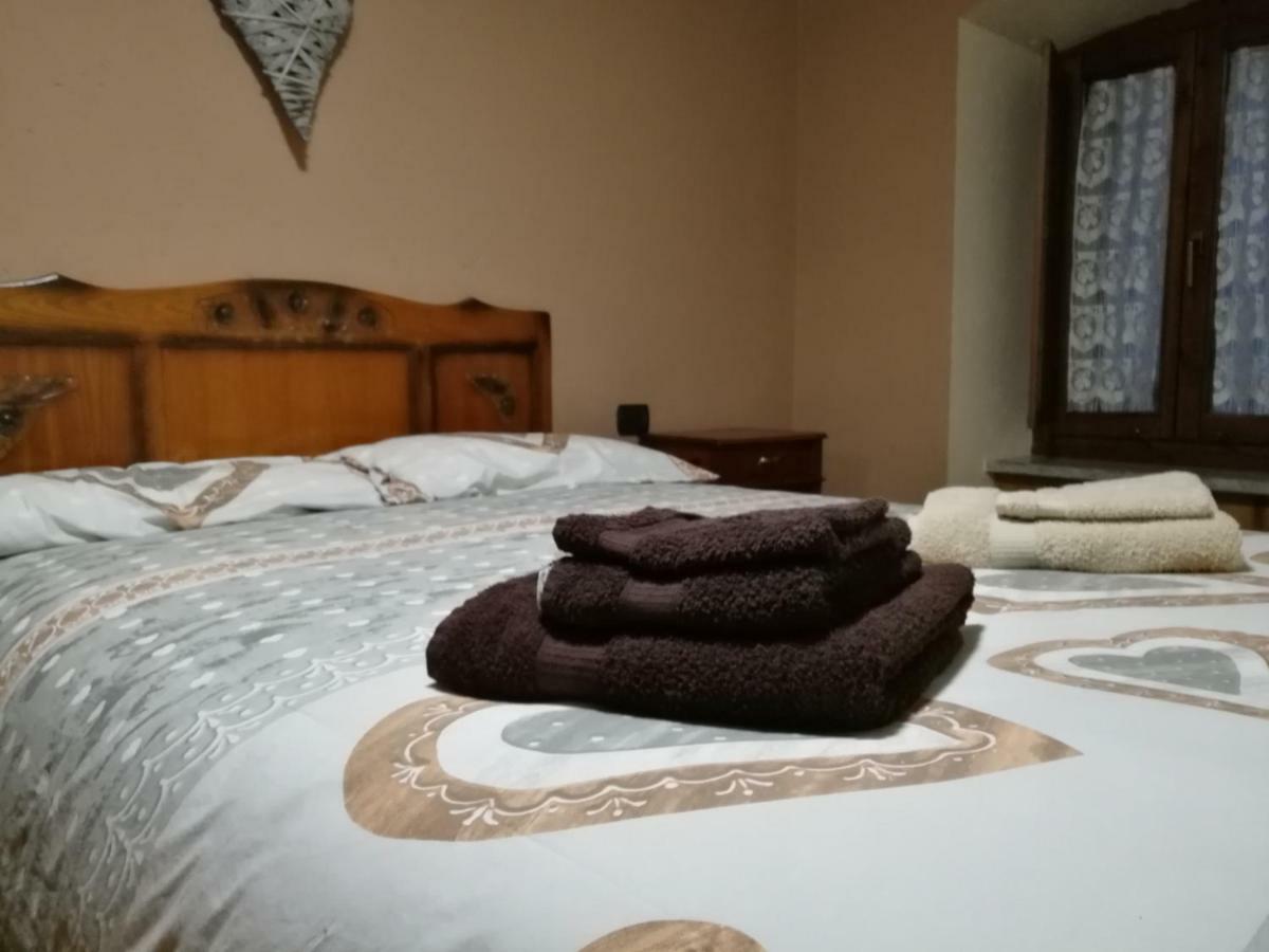 Casa Vacanza In Centro A Ла-Саль Экстерьер фото