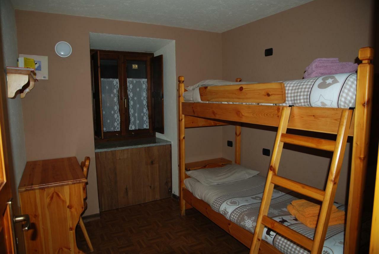 Casa Vacanza In Centro A Ла-Саль Экстерьер фото